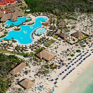 Grand Palladium White Sand & Spa Station touristique